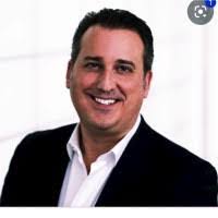 Alexander Coll's Instagram, Twitter & Facebook