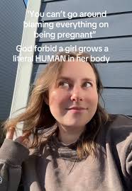 Best Red Eyeliner for Hazel Eyes Review