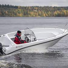 Established in asolo as by four brothers to produce ski boots on behalf of other brands. Amt 150 R Console Boat Models Amt Boats