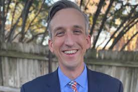 Contact the Pepperdine Fund