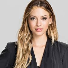 Johanna Lemon's Instagram, Twitter & Facebook