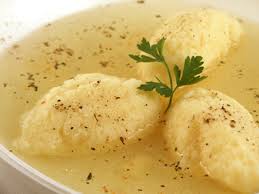 1 pui (eu am avut de casa). Supa De Pui Cu Galuste De Gris