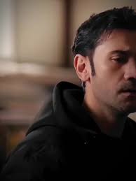 Eski gunlerr#alibanazlı #alsancakdizi #alsancak #kesfetalbeni #nadialnaov  #alinadia #gülsimali #uğurgüneş #alisıla