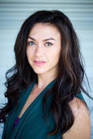 Kari Burke's Instagram, Twitter & Facebook