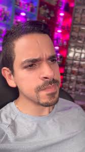 Que dice el público, tarjeta roja? 💀