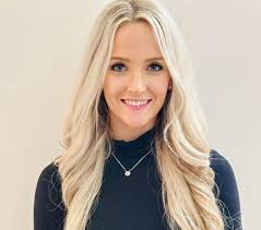 Paige Amsler's Instagram, Twitter & Facebook