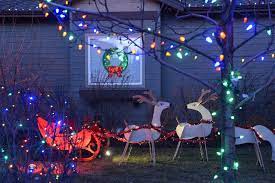 Outdoor Christmas Display Lights 21 Best Outdoor Christmas Lights 2021 Outdoor String Lights