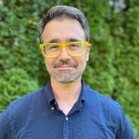 PDF) Skull Walls: The Peruvian Dead and the Remains of Entanglement