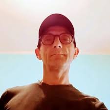 💥 Ryazan-Moscow pipeline just exploded. One of Moscow's main fuel  lifelines is now burning. 🔥 Watching this fire, it's hard not to feel the  weight of what this means