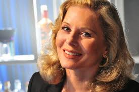 Vera Fischer: da primeira capa do Donna como Miss Brasil às artes plásticas 