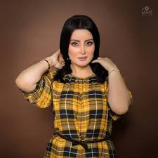 مروه محمد من الممثلات المشهورات التي شاركت مسلسل الحاج متولي، وهو من المسلسلات العربية المصرية القديمة التي عرضتها السينما وعلى شاشات التلفاز، وكانت حينها مروة في عامها العشرون، ولم تستطع. Ù…Ø±ÙˆØ© Ù…Ø­Ù…Ø¯ ØªØ³ØªØ¹Ø¯ Ù„Ø¨Ø±Ù†Ø§Ù…Ø¬ Ùˆ Ø§Ù„Ø­ÙŠØ§Ø© Ø§Ù…Ø±Ø£Ø© Ø¨Ø¹Ø¯ Ø§Ù„Ø£Ø¶Ø­Ù‰ Ø£Ø®Ø¨Ø§Ø± ØµØ­ÙŠÙØ© Ø§Ù„Ø±Ø¤ÙŠØ©