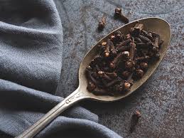 The roots get rid of digestive diseases. 8 Surprising Health Benefits Of Cloves