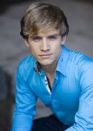 Oscar O'Riley (Nathan McLeod)