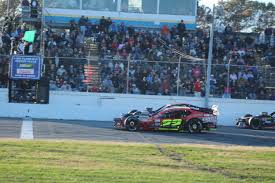 A plane owned by the hendrick motorsports organization crashed on its way to a nascar race sunday and all 10 aboard were killed, federal officials said. Former Nascar Champion Mike Stefanik Killed In Plane Crash In Connecticut Wwlp
