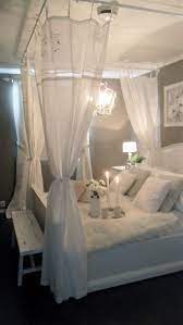 Always Dreaming To Have A Bed With Canopy This Is A Great Diy Idea Right Elegant Bedroom Decor Canopy Bed Diy Bedroom Decor Design