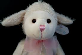 Wishpets 2001 ALI Lamb Ivory Cream Lamb Eyelash Fur Pink Sheer Ribbon Tags