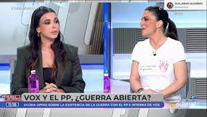 🔊 La Española 🇪🇸 on X: "Fíjense en los segundos finales cuando Macarena  Olona le dice a la enchufada que no tiene currículum. La enchufada pasa de  la agresividad a estar a