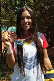 Vous pouvez trouver le classement du championnat, les résultats actuels des équipes et le calendrier des matchs à venir sur la page: Maria Camila Osorio Serrano Wikipedia