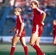 Fc Bayern Die Grosse Karriere Des Karl Heinz Rummenigge Bilder Fotos Welt
