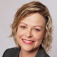 Rebecca Kopel's Instagram, Twitter & Facebook