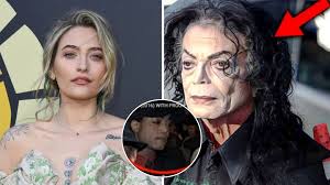 Paris Jackson, Michael Jackson's Only Daughter, Has Finally Spoken After 20  Years Of Silence. And Our Suspicions Were Right… See More  https://buff.ly/3BM7an9