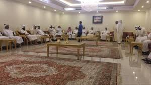 أعلن النائب السابق في مجلس الأمة الكويتي ناصر الدويلة، أنه قرر مغادرة البلاد بسبب المضايقات وكثرة الملاحقات القضائية التي تواجهه حسب تعبيره. Ù†Ø§ØµØ± Ø§Ù„Ø¯ÙˆÙŠÙ„Ø© ÙŠØ±ÙˆÙŠ ØªÙØ§ØµÙŠÙ„ Ø§Ø­ØªØ¬Ø§Ø²Ù‡ Ø¨Ø¹Ø¯ Ø¨Ù„Ø§Øº Ø§Ù„Ø³Ø¹ÙˆØ¯ÙŠØ© Ø¶Ø¯Ù‡