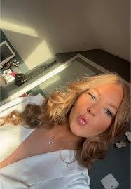 Olivia Erwin's Instagram, Twitter & Facebook