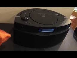 I have a bose wave radio/cd player at home but didn't want to spend $500.00 for part time use. Insignia Cd Boombox Am Fm Radio Aux Bluetooth Battery Powered Plug In Ns Cbbtcd01 B 09 2019 Youtube