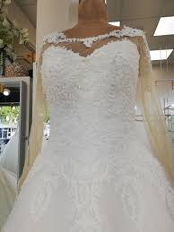 Check spelling or type a new query. Wunderschones Brautkleid Brautkleid Verkaufen