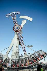 Sinorides produce este juego desde 2018 y ha sido muy popular entre los inversores. Kamikaze The Ride Go Back Gallery For Kamikaze Carnival Ride Carnival Rides Amusement Park Rides Theme Parks Rides