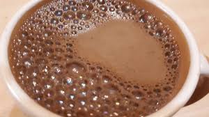 Με το 99,9% του καφέ να αποτελεί το νερό, σίγουρα πρόκειται για μία συνήθεια που συμβάλλει στην ενυδάτωσή σου μέσα στη μέρα. Ellhnikos Kafes Youtube