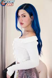 Daisy Taylors comeback left us all amazed! S