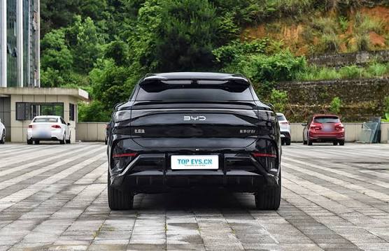 BYD Sea Lion 07 EV