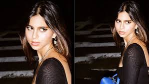 Suhana enjoys a massive fan following of over 1.9 million on instagram and often breaks the internet with her photos. Shah Rukh Khan S Daughter Suhana Khan Gives Fierce Vibes In Her Latest Captivating Picture Ggofindia