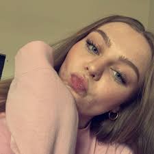 Lindsey Starkey in people