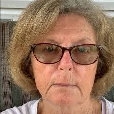 Sharon Stoots's Instagram, Twitter & Facebook