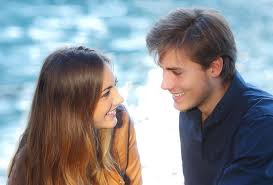 لغة العيون في قاموس الحب ودنيا الغرام مجلة سيدتي