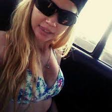 Krystal Benton's Instagram, Twitter & Facebook