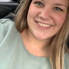 Allison Craft's Instagram, Twitter & Facebook