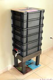 Lombricomposteur Facon Bricolage Jardineria De Invernadero Ideas De Jardineria Jardineria