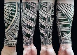 A classic polynesian tattoos idea, this warrior shield is designed to illustrate the power in your upper arm. 40 Polynesian Forearm Tattoo Designs For Men Masculine Tribal