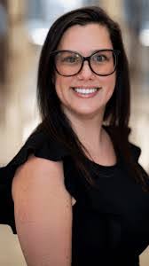 Tabitha Branch's Instagram, Twitter & Facebook