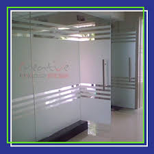It's time to get a new outlook on your home, office, and personal spaces with vision ™ home & office window film. Transparent Office Frosted Glass Film Packaging Type Roll Thickness 2mm Rs 30 Square Feet Id 21733943673