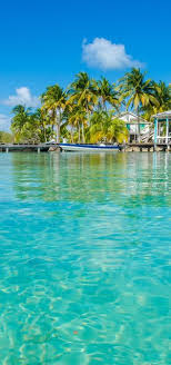 A two hour boat ride from punta gorda in the toledo district will land you at puerto cortez, honduras. Belize City In Belize Auf Einer Kreuzfahrt Entdecken