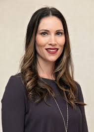 Sarah Weiser's Instagram, Twitter & Facebook