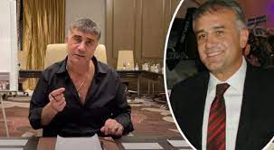 Sedat peker, manevi kardeşinin nikah şahitliğini yaptı sedat peker'in manevi kardeşi tolga durmuş sedat peker'in gelişiyle birlikte gemi önünde meşaleler yakıldı ve tezahürat yapıldı. Q6tghjutehlbzm