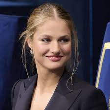 La princesa Leonor da un giro y sorprende con la decisión sobre qué carrera  estudiará