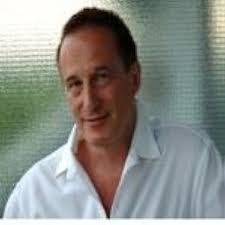 The Baker's Dozen: A Saint Nicholas Tale, with Bonus Cookie Recipe and  Pattern for St. Nicholas Christmas Cookies (25th Anniversary Editi: A Saint  ... Christmas Cookies (25th Anniversary Edition) : Shepard, Aaron,