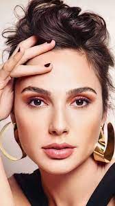 Photographed by tom munro for glamour, april 2016. Beautiful Gal Gadot Closeup Photoshoot 4k Ultra Hd Mobile Wallpaper Gal Gadot Gal Gadot Wonder Woman Gal Gadot Photos