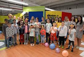 În aceeaşi zi pot fi administrate câteva vaccinuri simultan. 1 Iunie Ziua Copilului SÄƒrbÄƒtoritÄƒ La Adient Trim Pitesti Universul Argesean